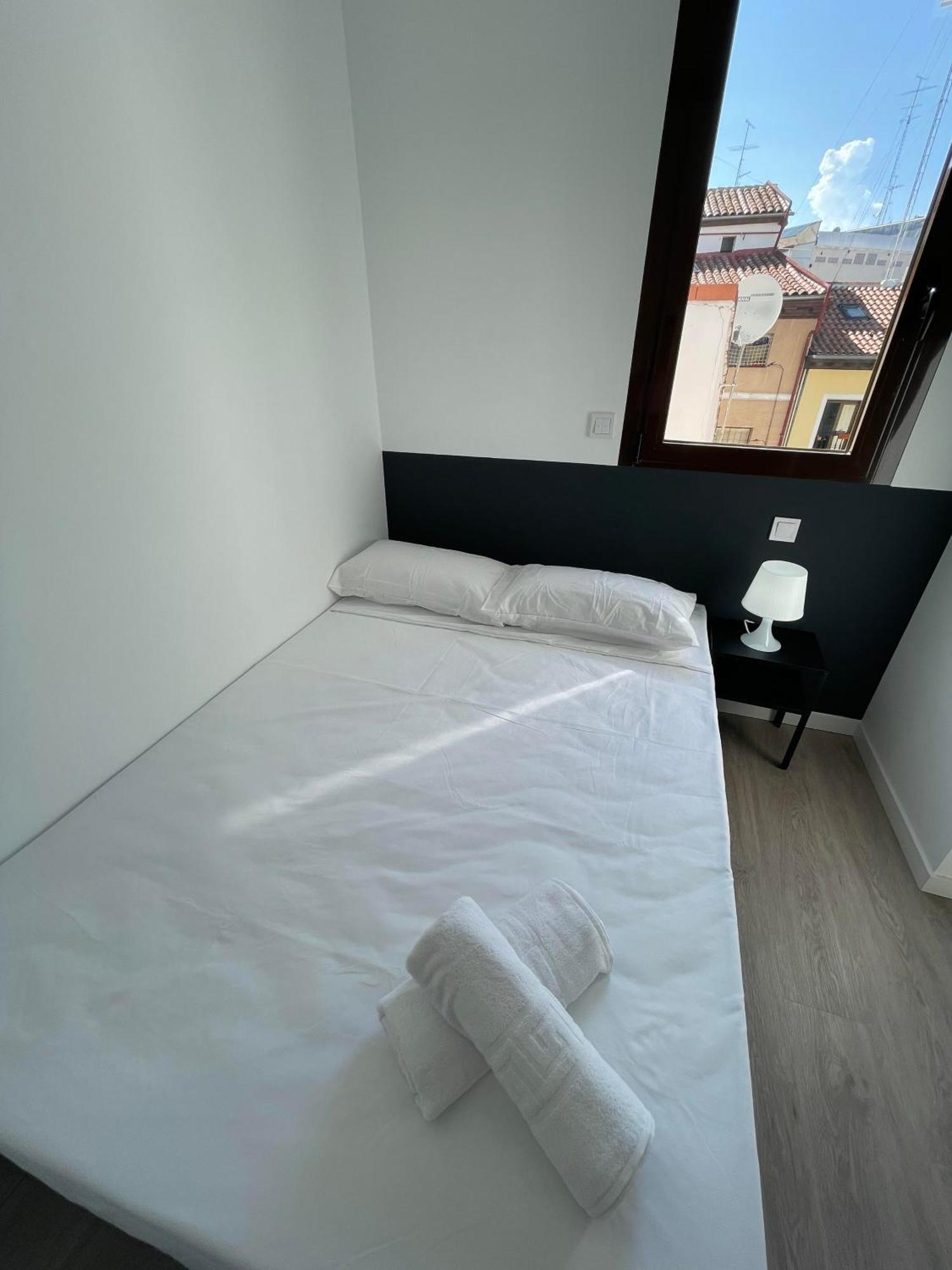 Atocha Habitaciones Madrid Bagian luar foto